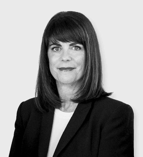 Karen Fogg headshot