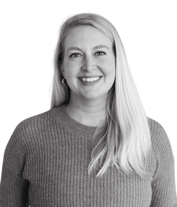 Abby Engers headshot